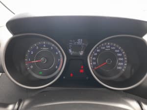 Hyundai Elantra - miniatura 16