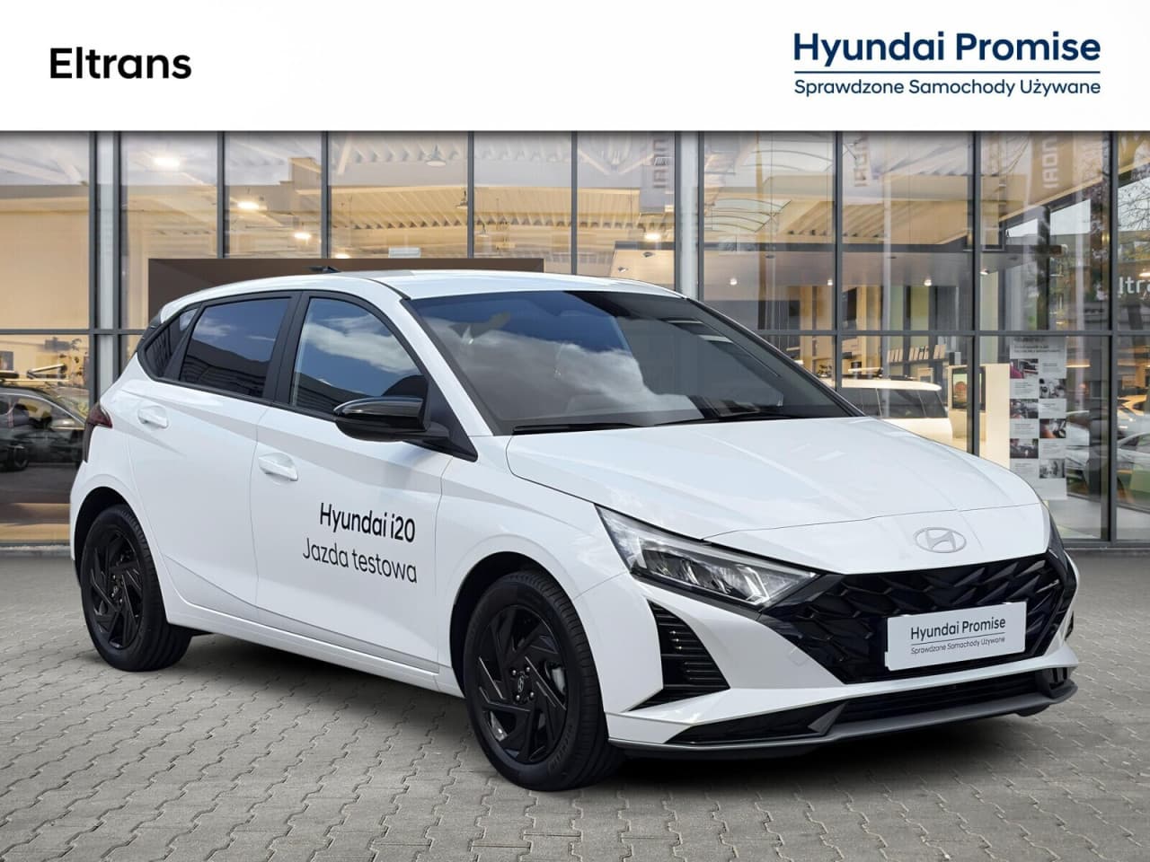 Hyundai i20 - zdjęcie 8